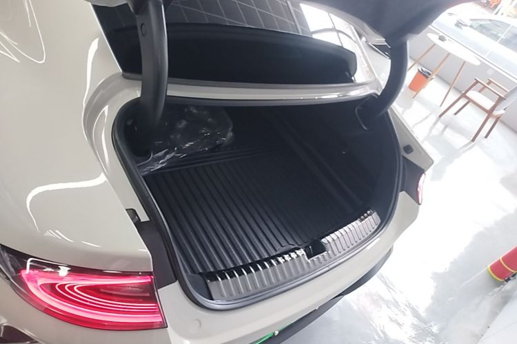 MI SU7 2025 car image #19