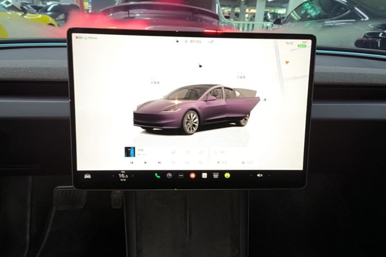 Tesla Model 3 2023 imagem de carro #13