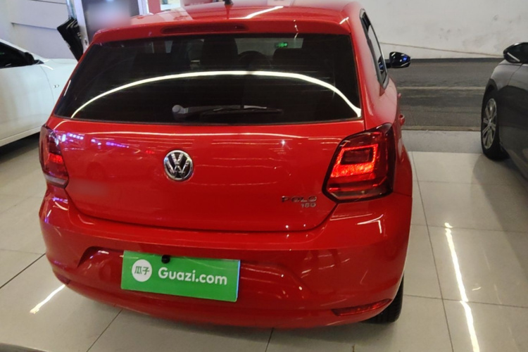 Volkswagen Polo 2016 car image #6
