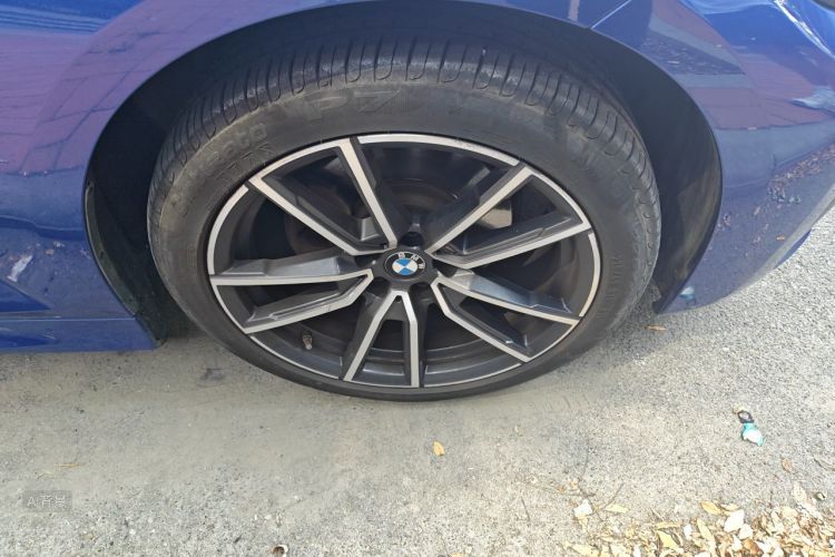 BMW 3 Series 2021 #9 BMW 3 Series 2021 car image #9