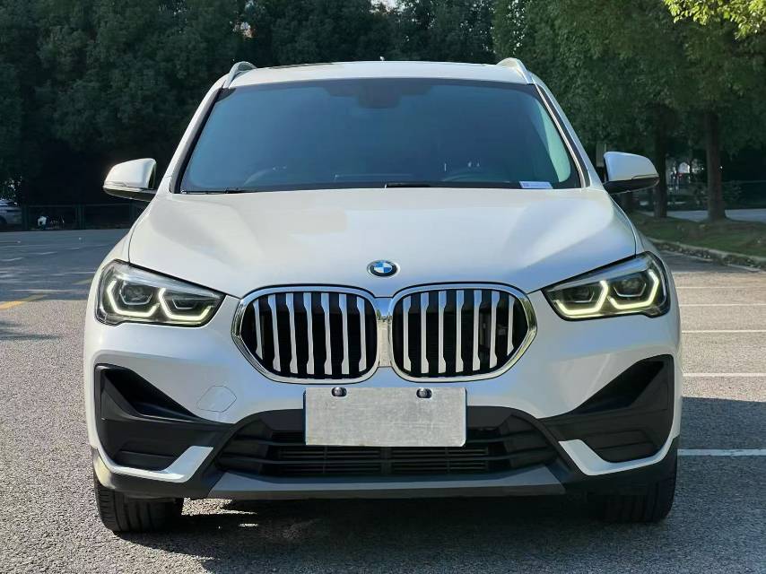 BMW X1 2021 #2 BMW X1 2021 car image #2