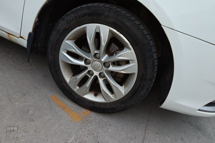 GEELY Emgrand 2015 car image #9