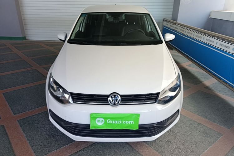 Volkswagen Polo 2018 car image #3