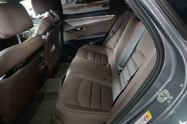 BYD Han 2021 car image #17