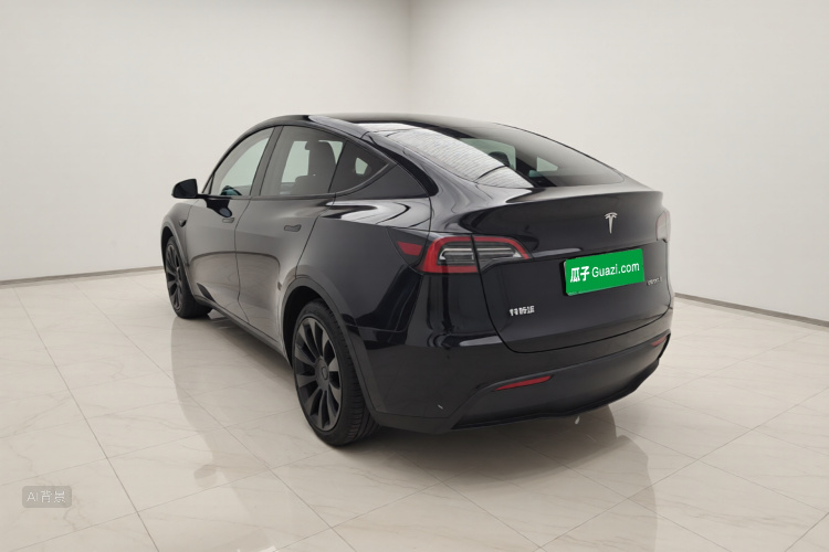 Tesla Model Y 2022 #5 Tesla Model Y 2022 car image #5