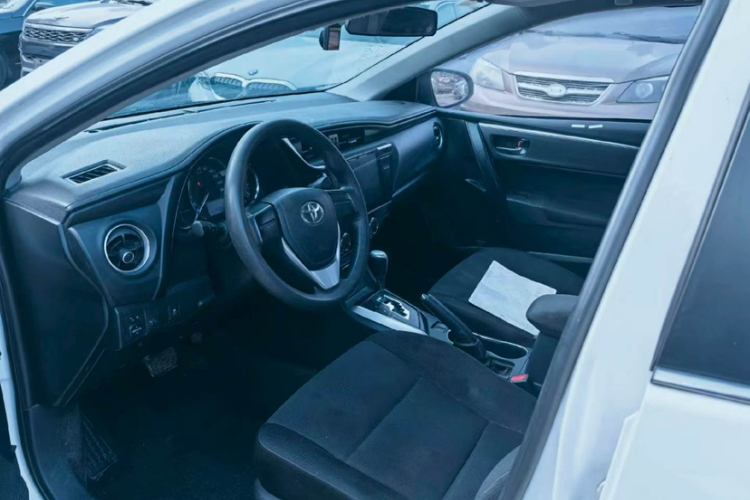 Toyota Corolla 2018 car image #13