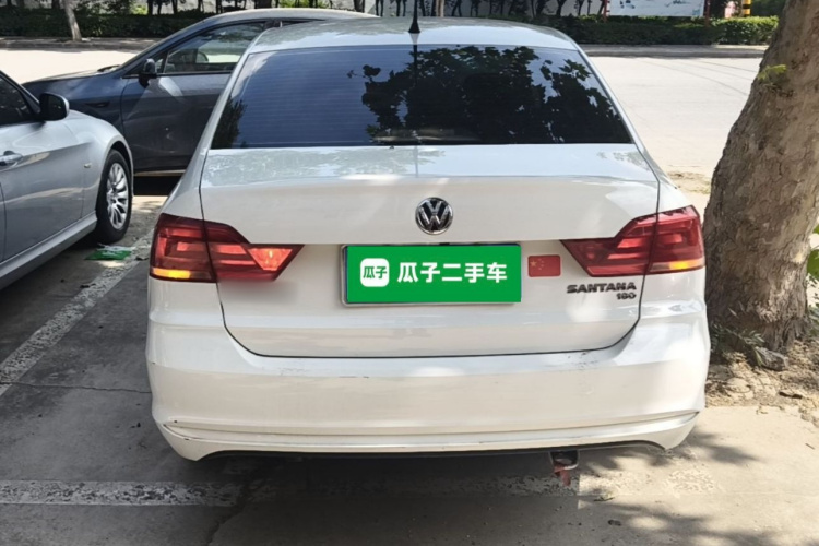 Volkswagen Santana 2018 car image #4