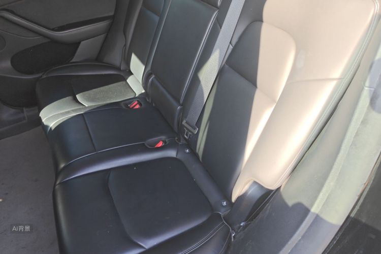 Tesla Model Y 2022 #19 Tesla Model Y 2022 car image #19