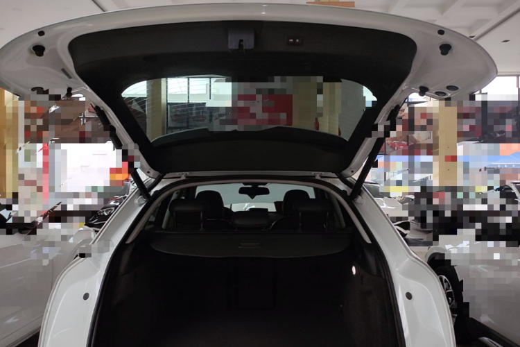 Audi Q3 2018 #19 Audi Q3 2018 car image #19