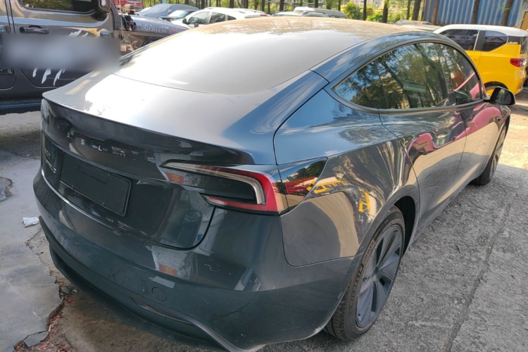 Tesla Model 3 2024 #7 Tesla Model 3 2024 car image #7