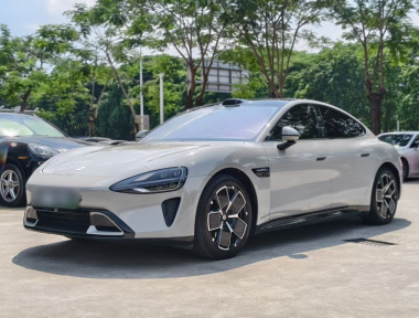 MI SU7 2024 car image 