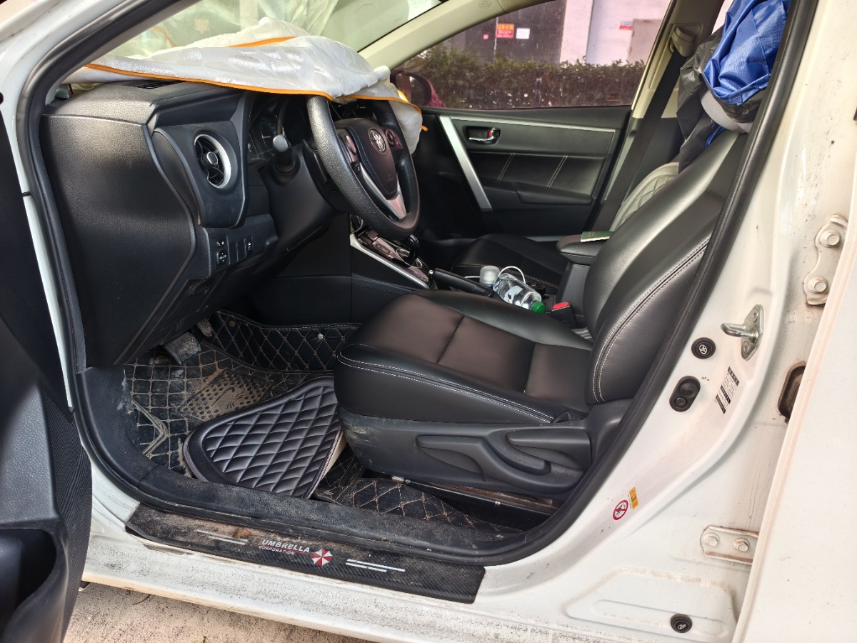 Toyota Corolla 2018 immagine di auto #3