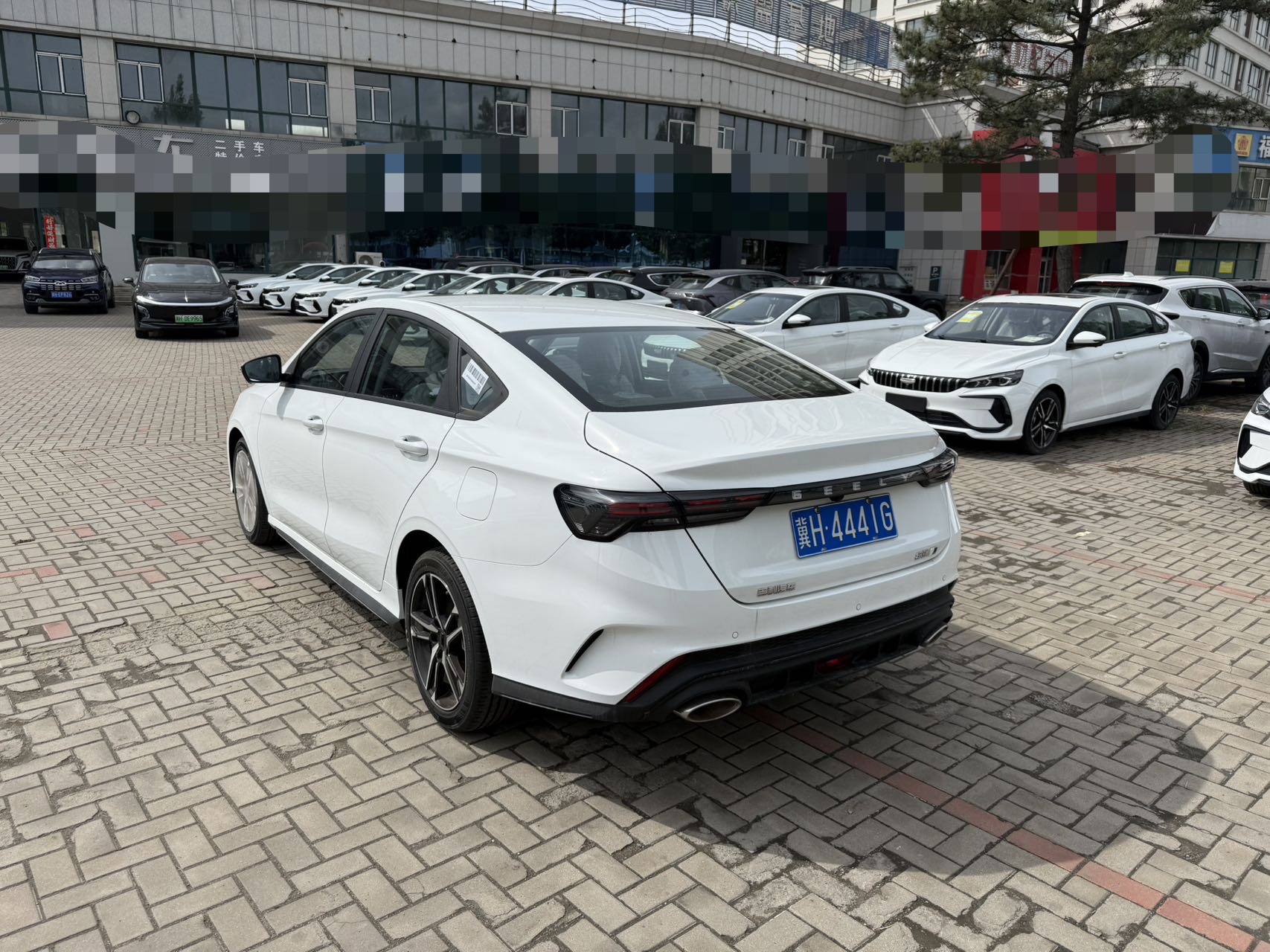 GEELY Binray 2026 صورة سيارة #4