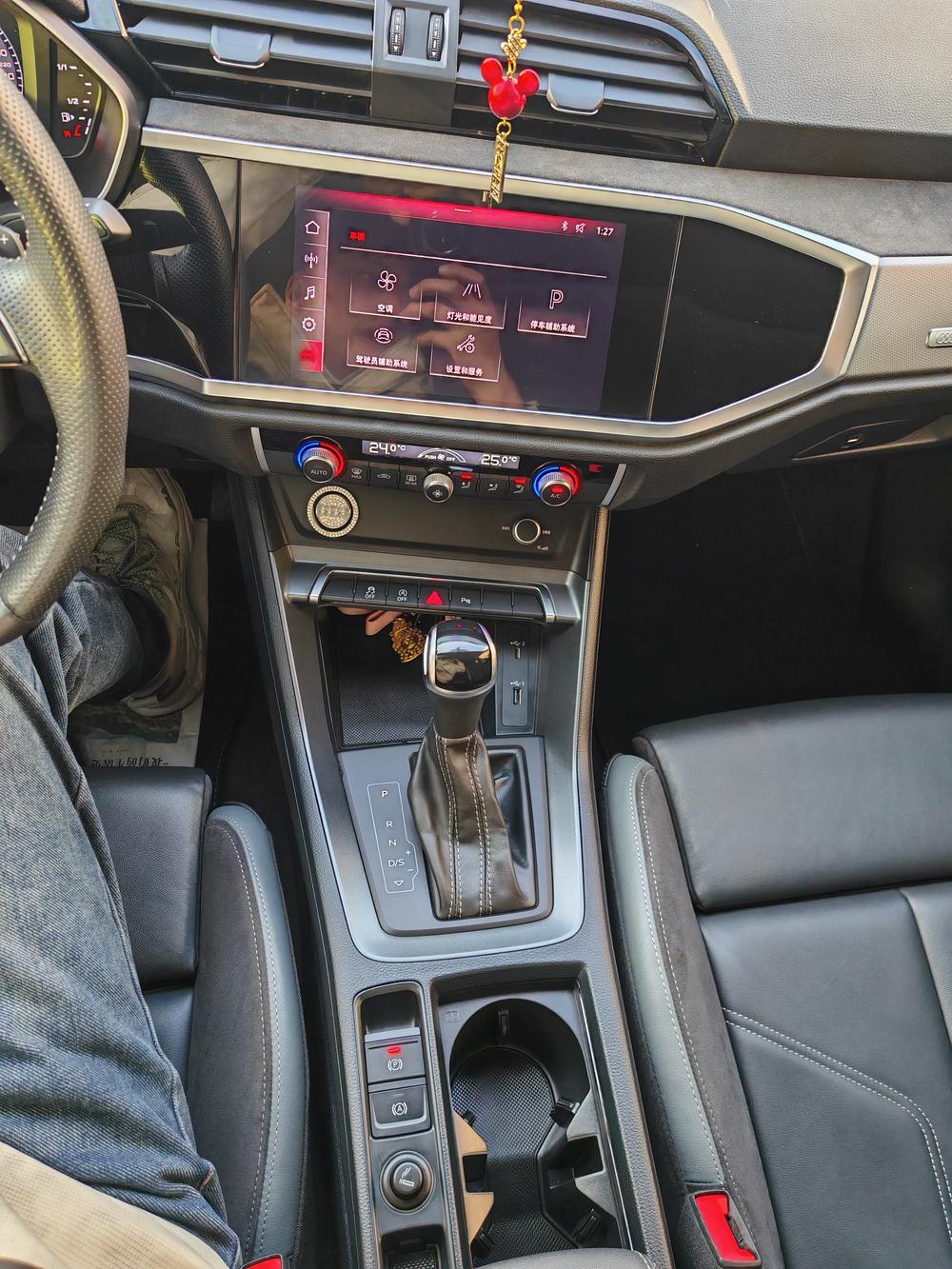 Audi Q3 Sportback 2021 car image #9