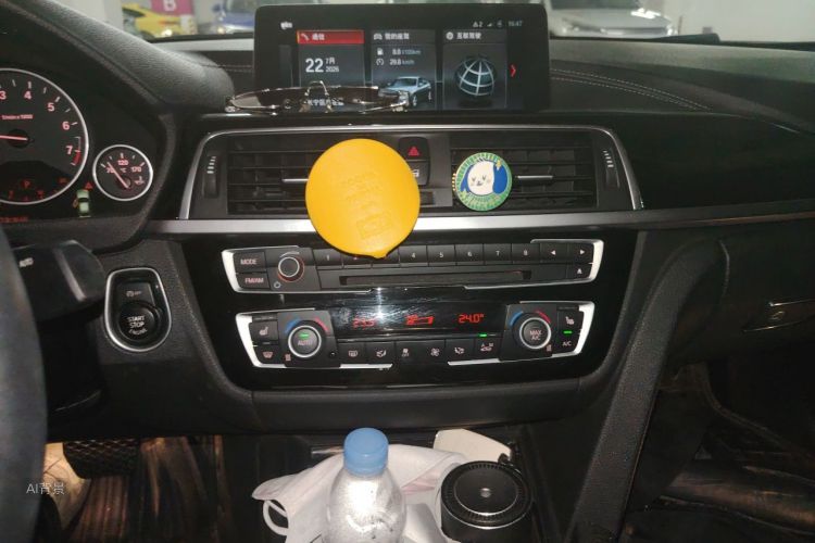 BMW 3 Series 2019 car image #15