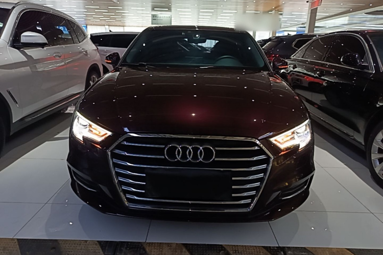 Audi A3 2019 #3 Audi A3 2019 car image #3