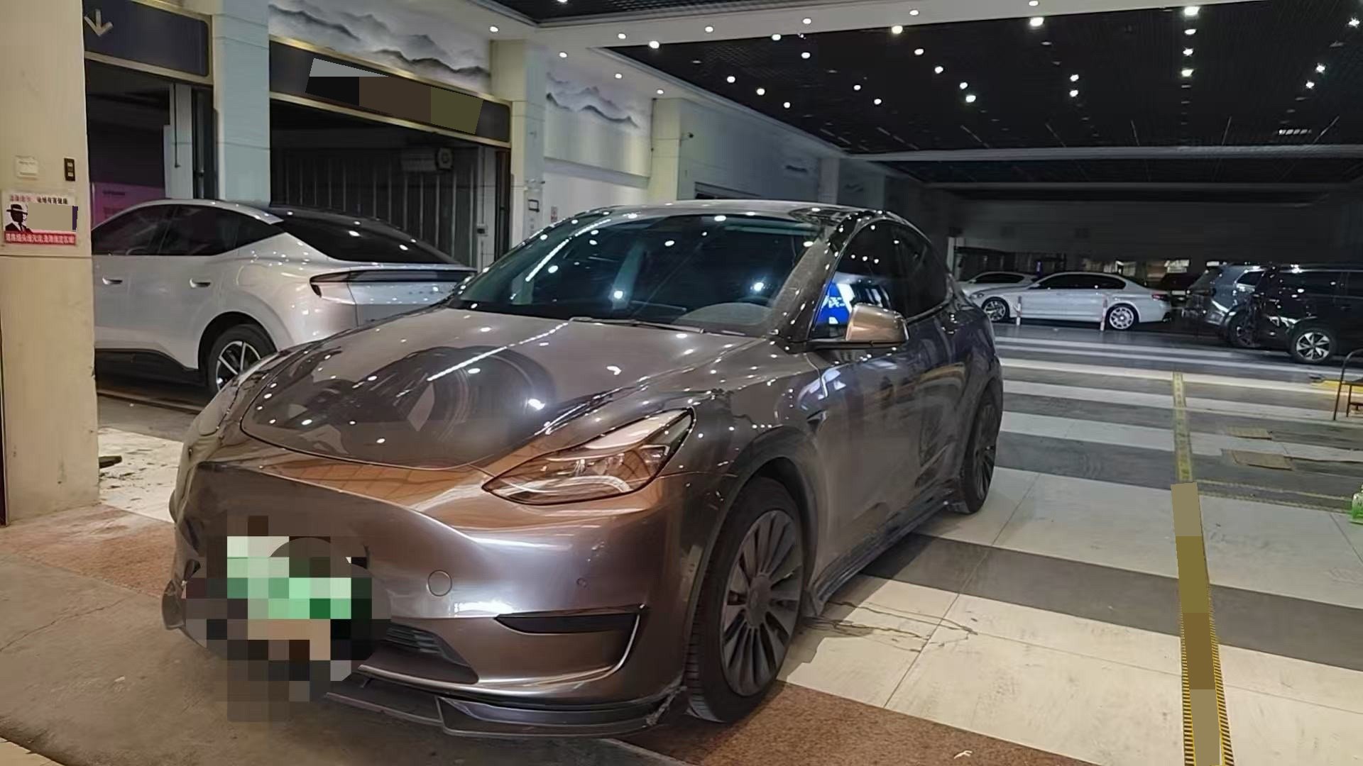 Tesla Model Y 2022 #3 Tesla Model Y 2022 car image #3