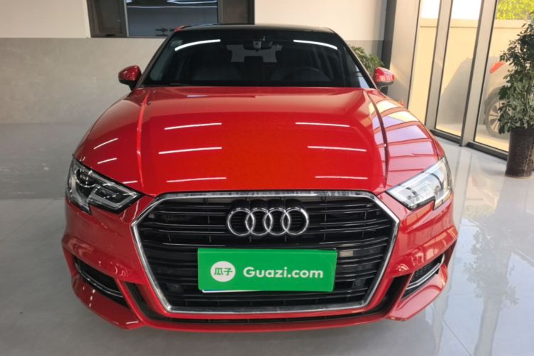Audi A3 2018 car image #3