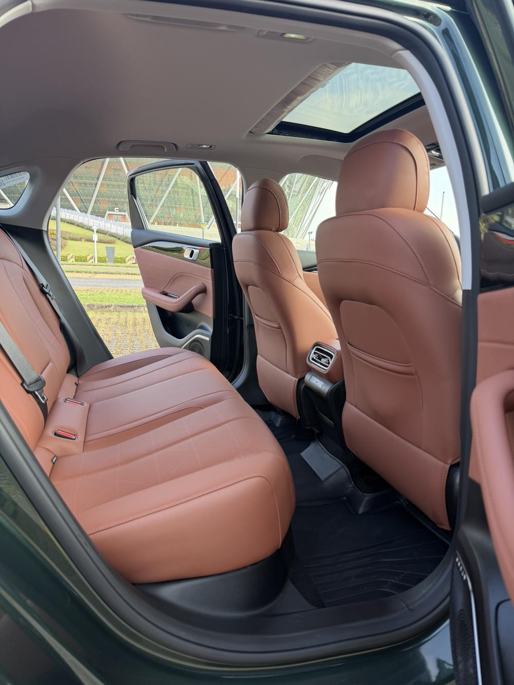 GEELY Emgrand 2025 #28 GEELY Emgrand 2025 car image #28
