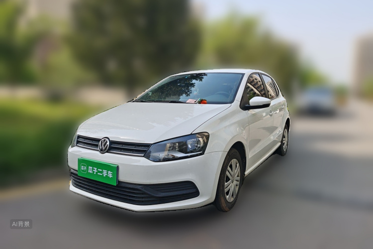 Volkswagen Polo 2016 car image #2