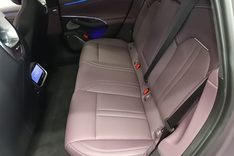 2026 imagen de coche #17