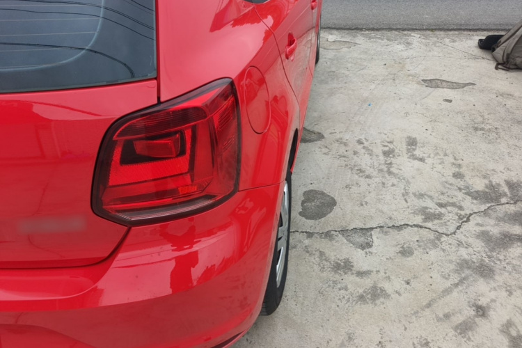 Volkswagen Polo 2017 car image #8