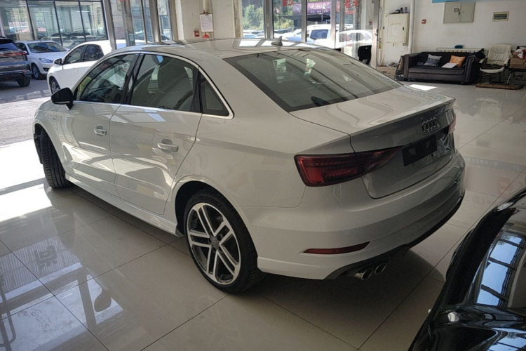 Audi A3 2018 #5 Audi A3 2018 car image #5
