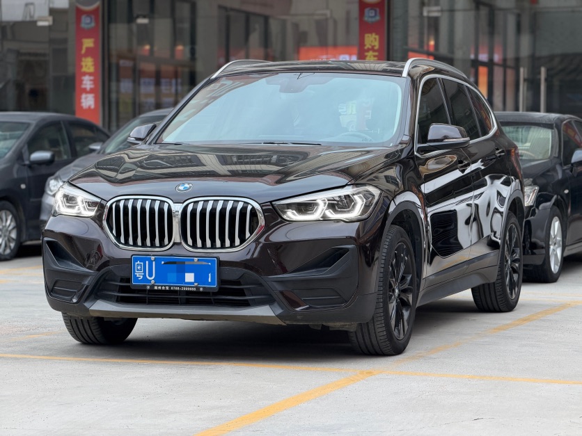 BMW X1 2021 car image 