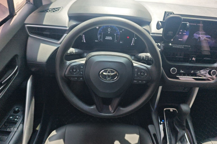 Toyota Corolla Cross 2024 car image #12
