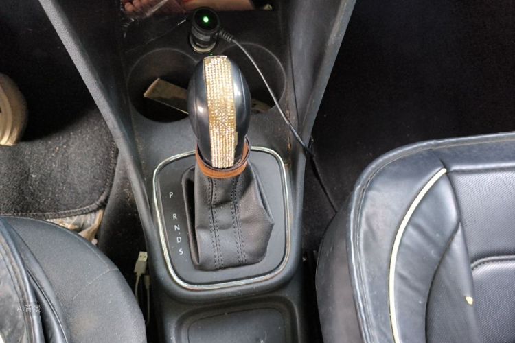 Volkswagen Polo 2019 car image #16