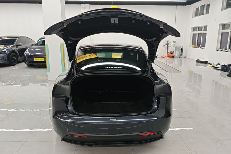 Tesla Model 3 2024 #21 Tesla Model 3 2024 car image #21