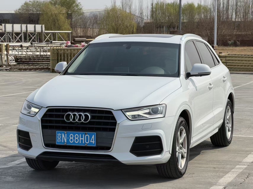 Audi Q3 2017 Audi Q3 2017 صورة سيارة