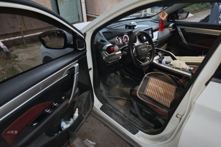 GEELY Coolray 2021 car image #18