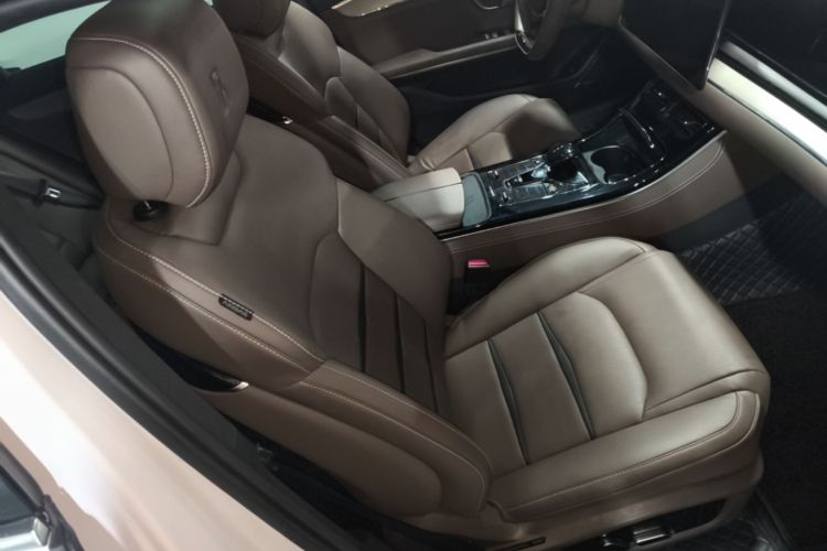 BYD Han 2022 car image #24