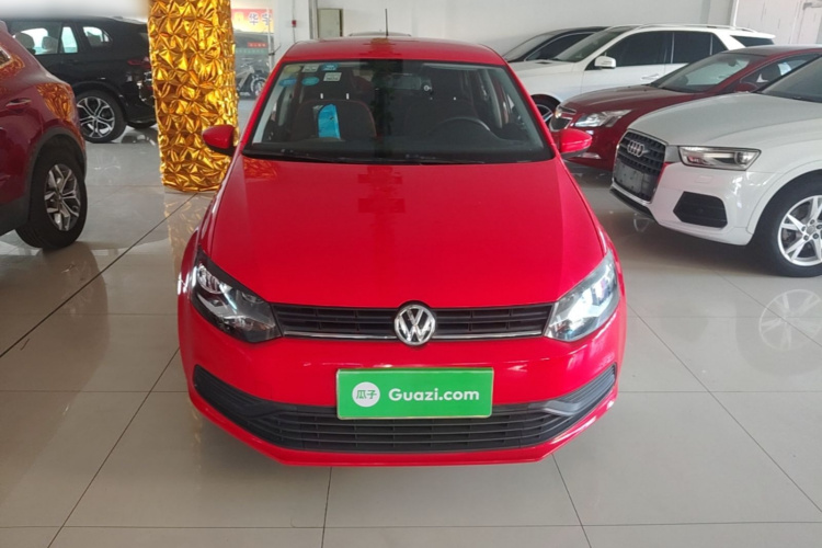Volkswagen Polo 2018 car image #3
