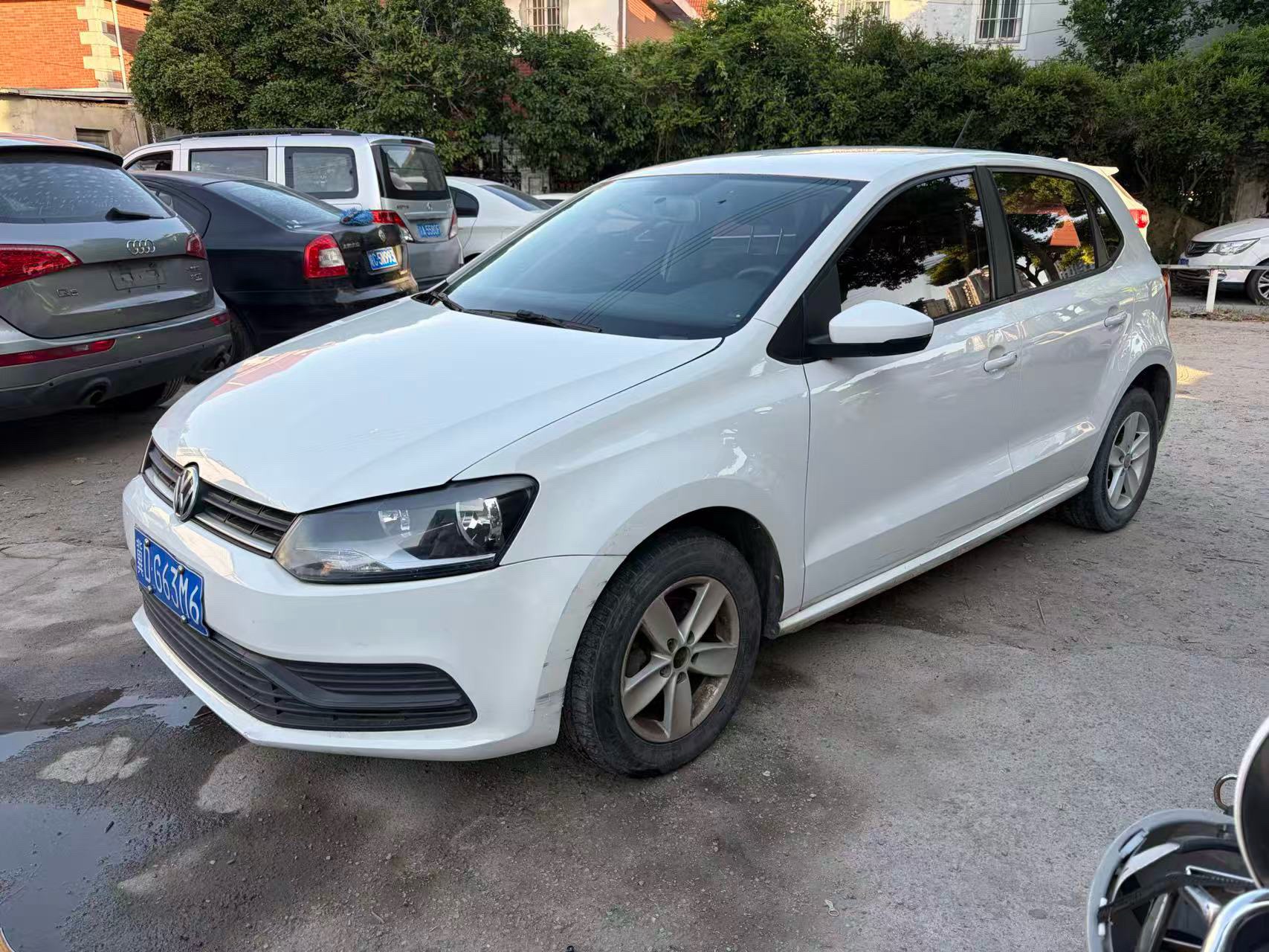 Volkswagen Polo 2017 Volkswagen Polo 2017 car image