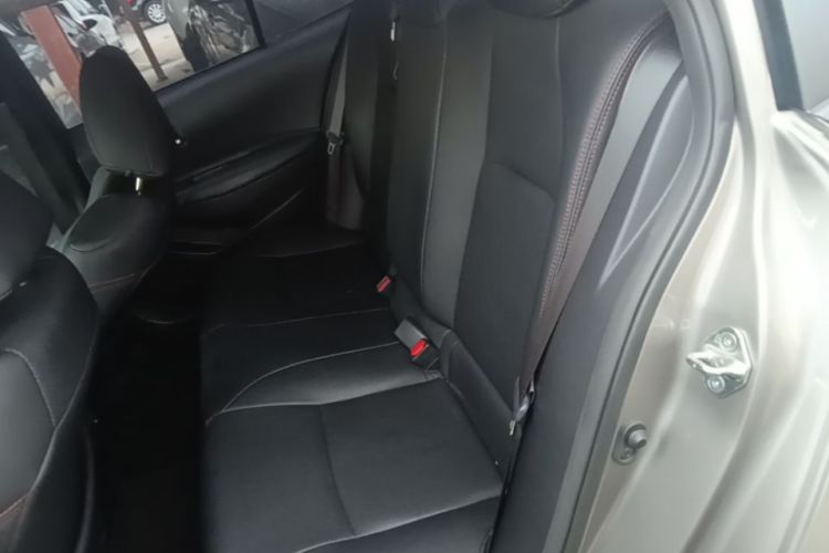 Toyota Corolla 2020 car image #17