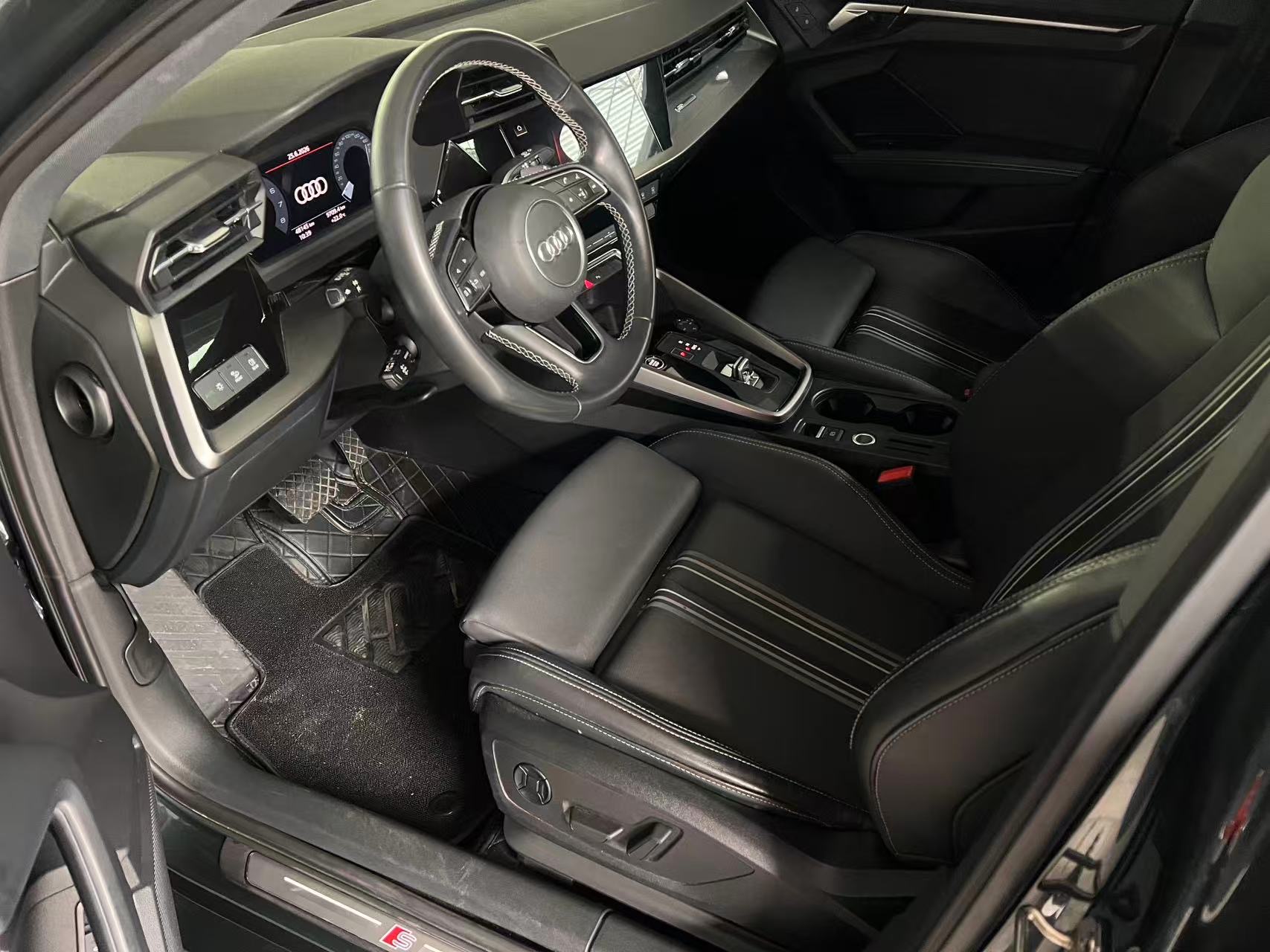 Audi A3 2023 car image #5