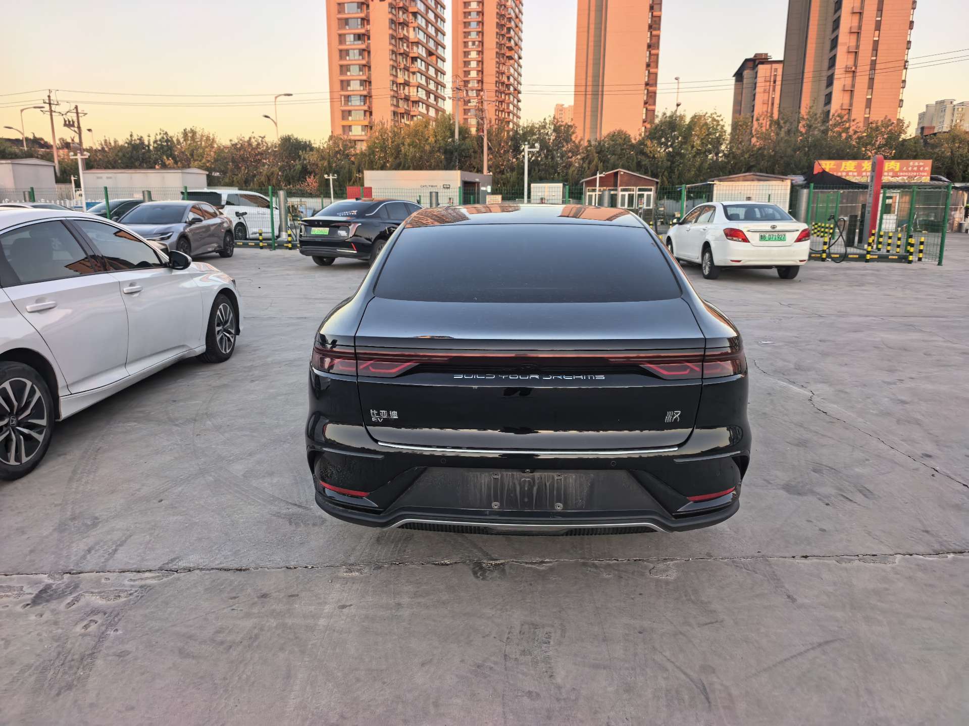 BYD Han 2025 #7 BYD Han 2025 image de voiture #7