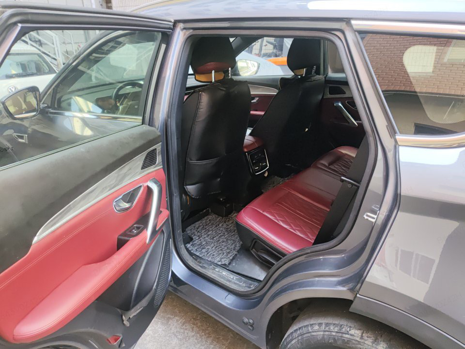 Jetour X70 PLUS 2023 car image #7