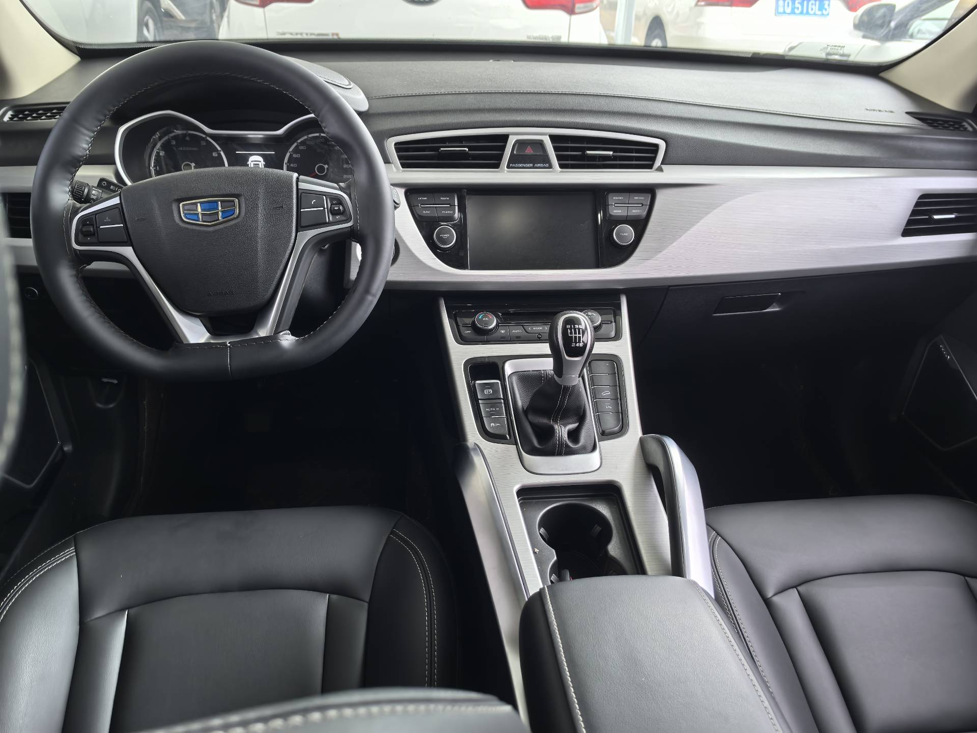 GEELY Boyue 2017 imagen de coche #9