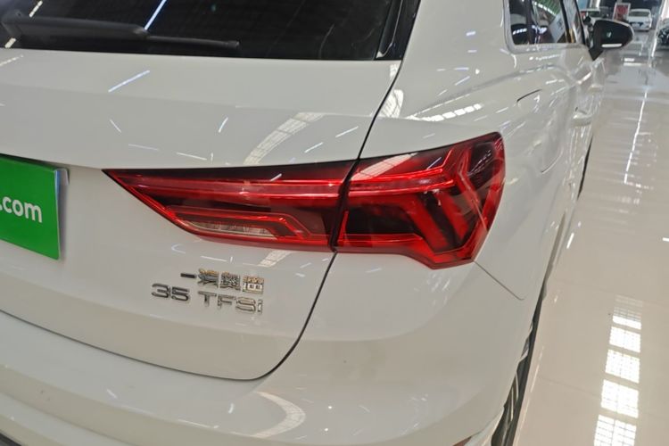 Audi Q3 2021 #8 Audi Q3 2021 car image #8