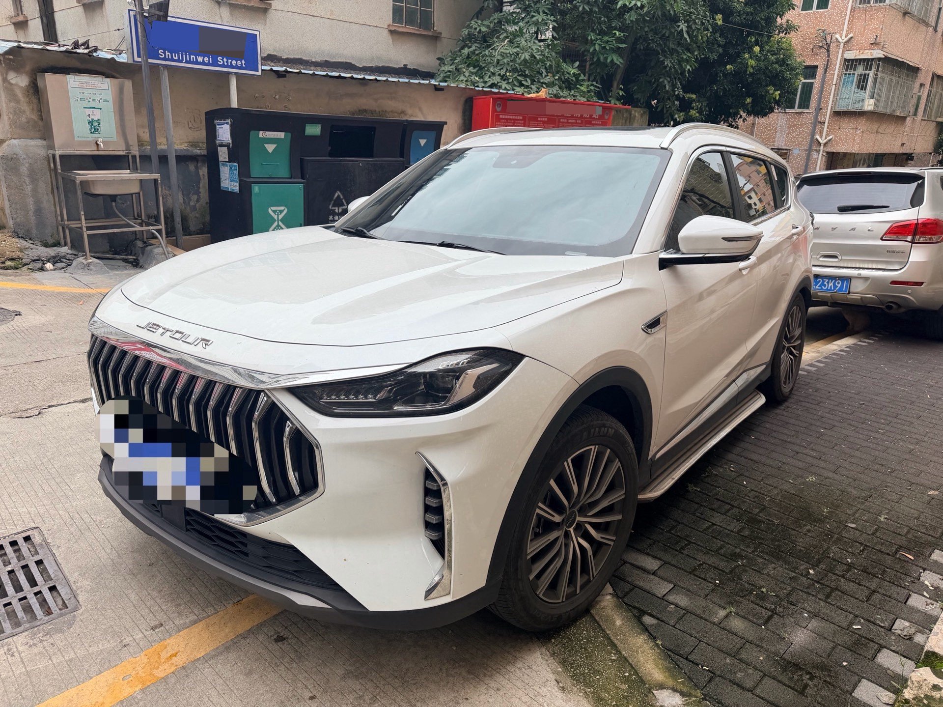 Jetour X70 PLUS 2024 car image 