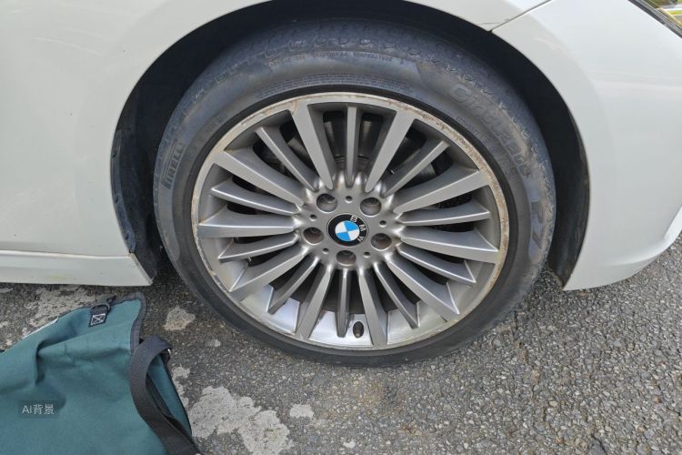 BMW 3 Series 2018 #9 BMW 3 Series 2018 car image #9