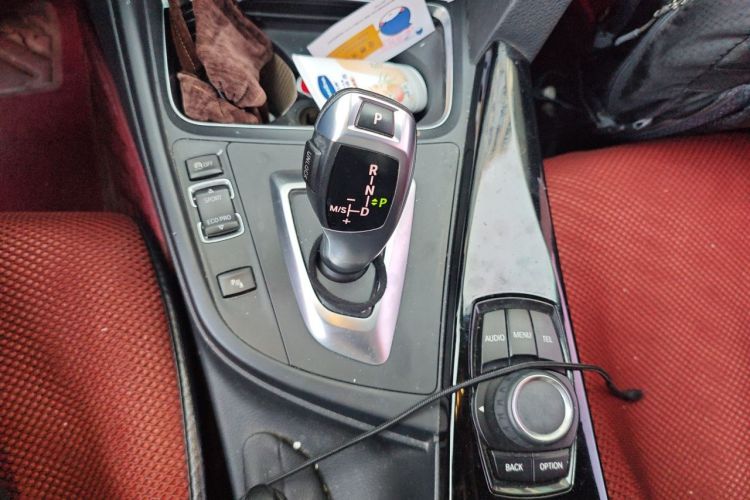 BMW 3 Series 2016 #14 BMW 3 Series 2016 car image #14