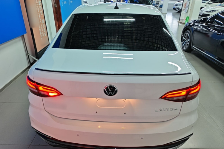 Volkswagen Lavida 2024 #6 Volkswagen Lavida 2024 car image #6