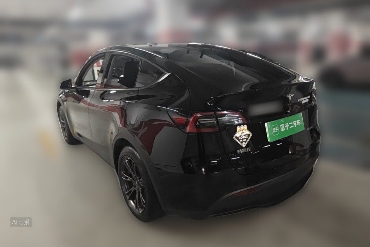 Tesla Model Y 2023 صورة سيارة #5
