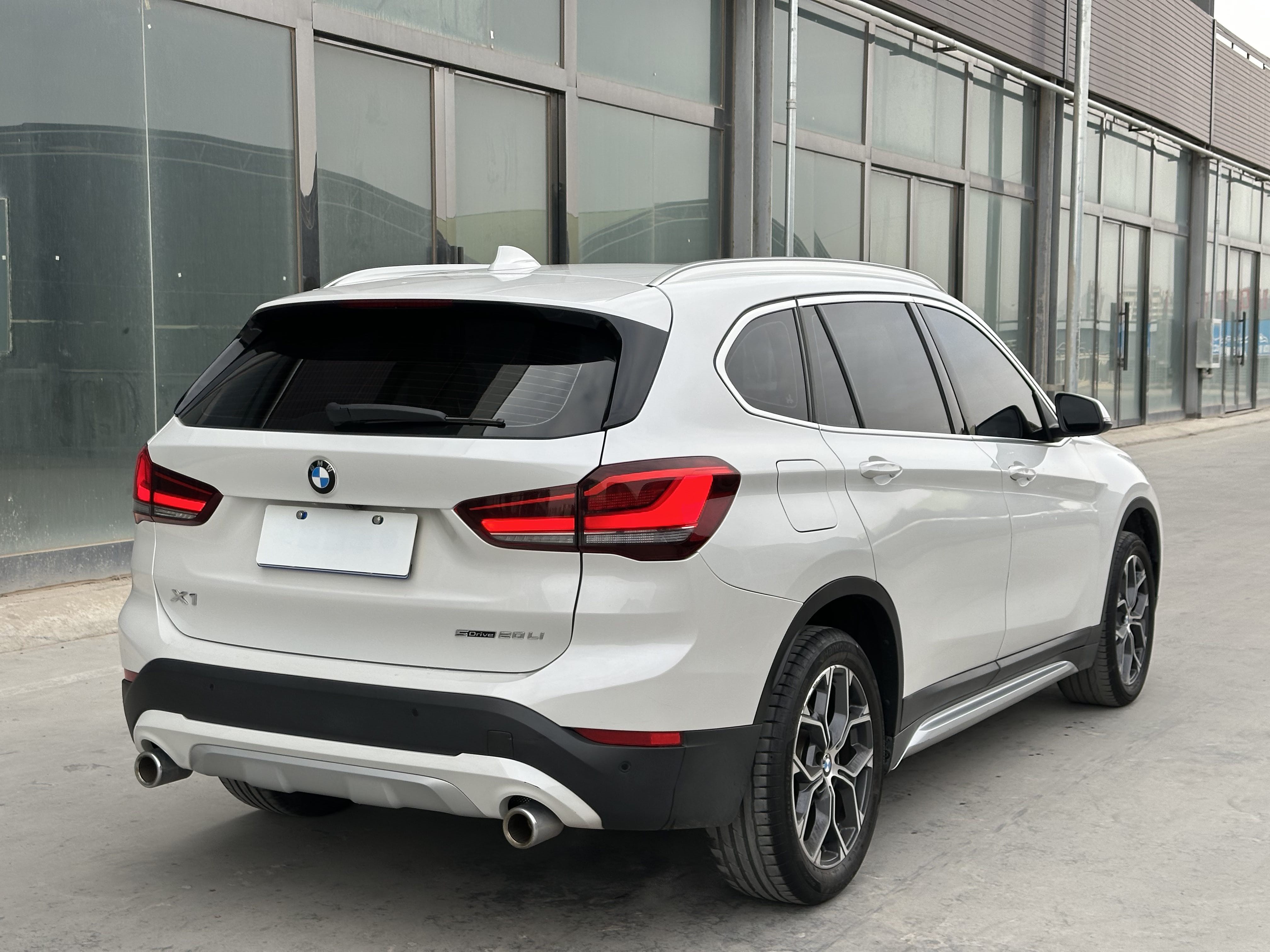 BMW X1 2019 #4 BMW X1 2019 immagine di auto #4