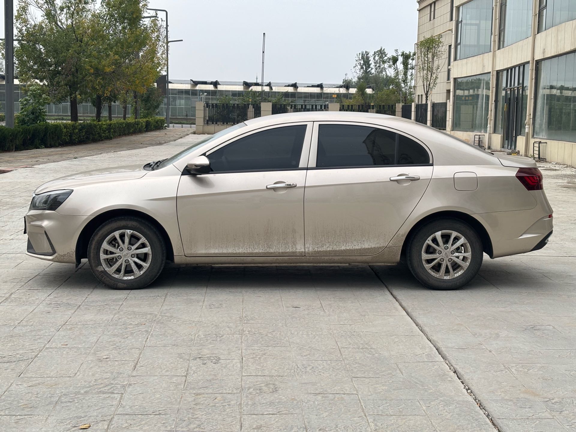 GEELY Emgrand 2021 #4 GEELY Emgrand 2021 immagine di auto #4
