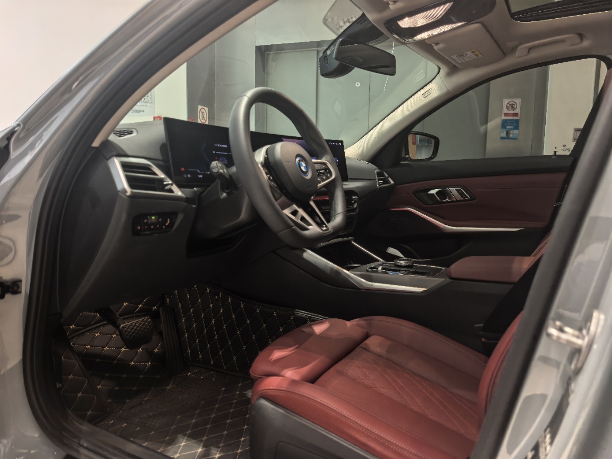 BMW i3 2025 #8 BMW i3 2025 car image #8